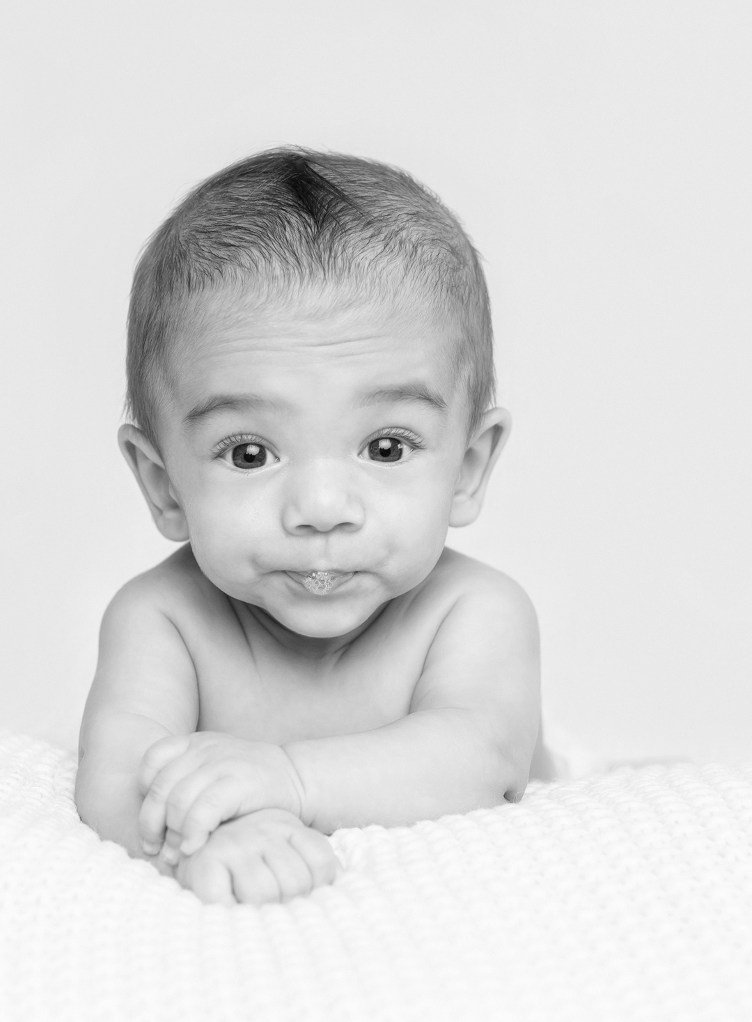 1 month old black and white studio photos sunshine coast bc