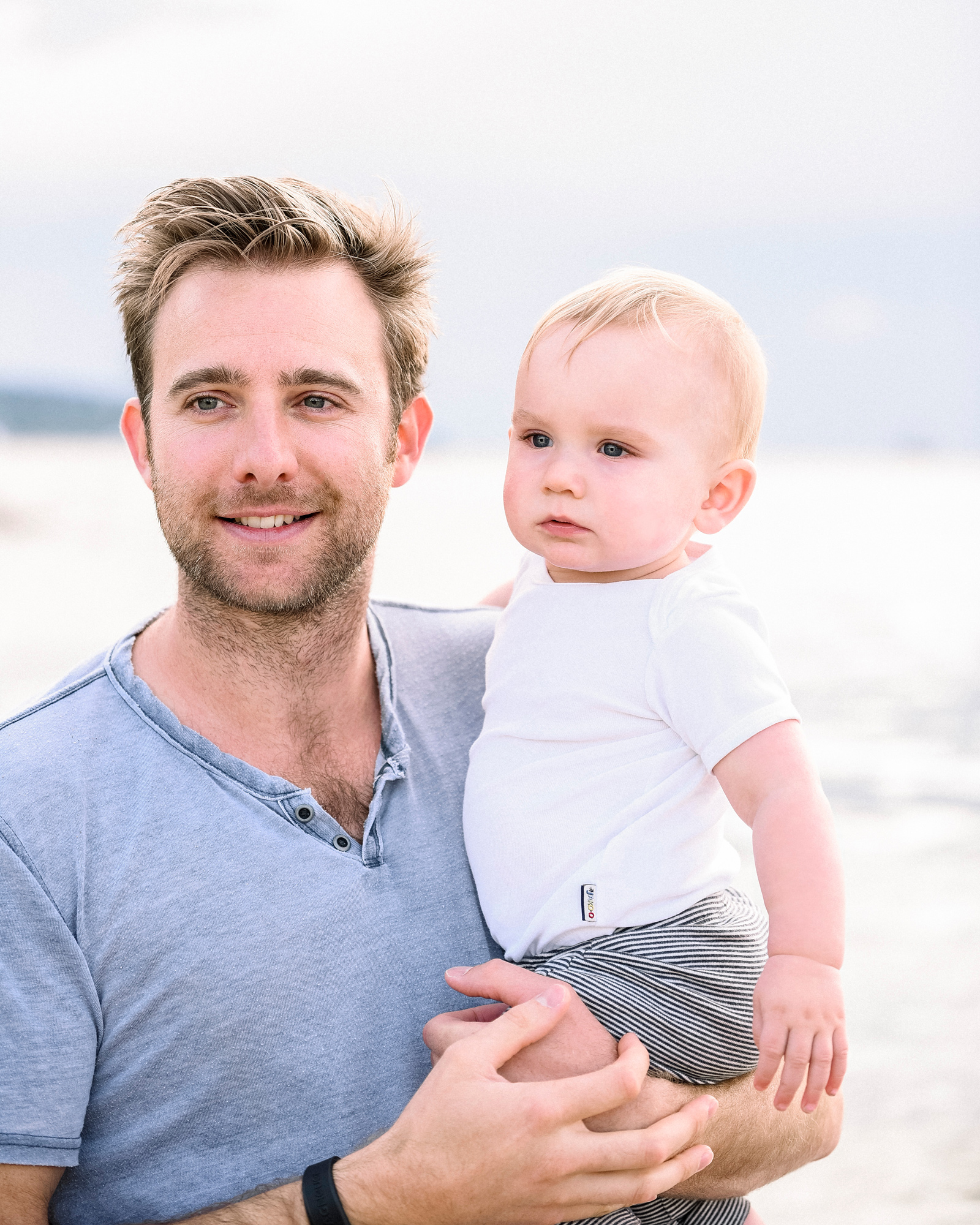 Beach family photos on the Sunshine Coast