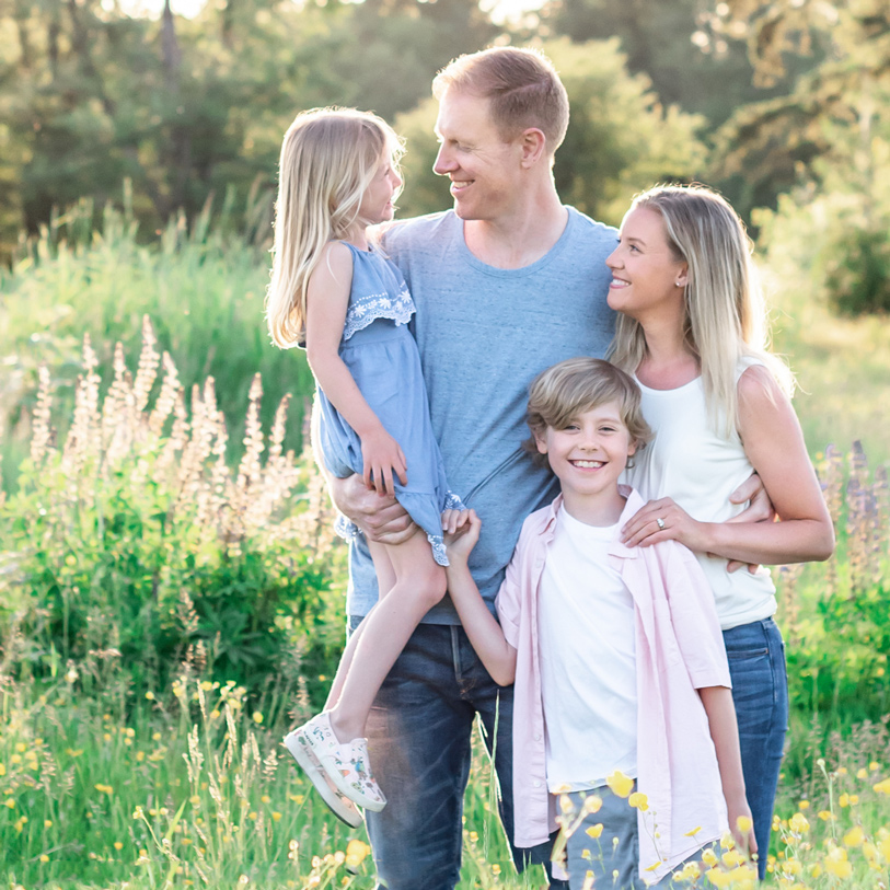 Spring family photoshoot in a flower field on the Sunshine Coast BC.