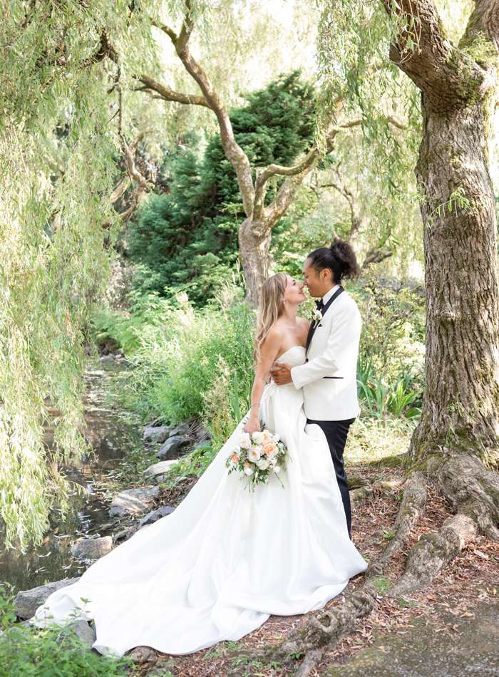 Wedding and couples photography Sunshine Coast BC